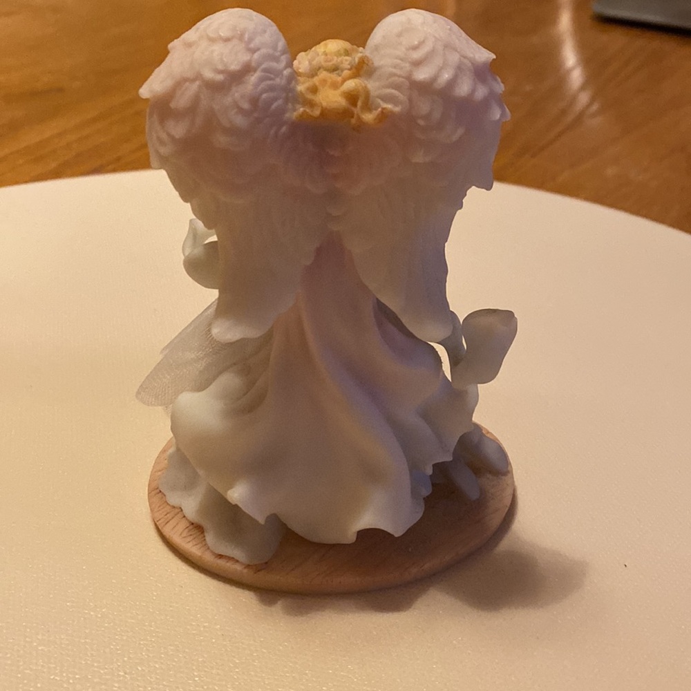 Vintage The Wedding Angel Porcelain Cake topper - Picture 4 of 5